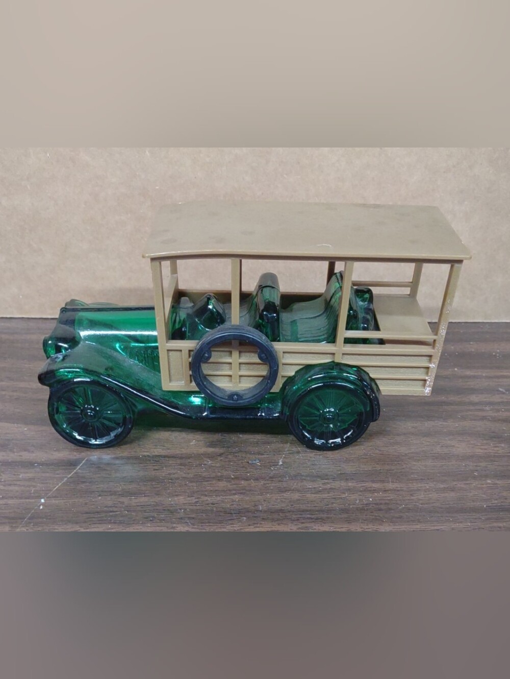 Vintage Avon 1923 Station Wagon Tai Winds Aftershave (Empty) Decanter